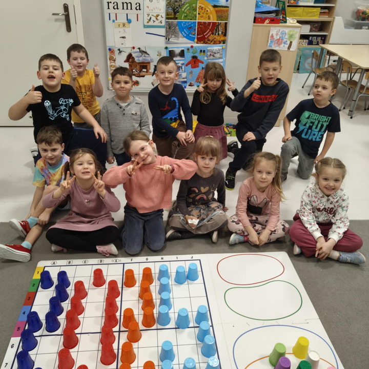 Infografika - jabłko i serce